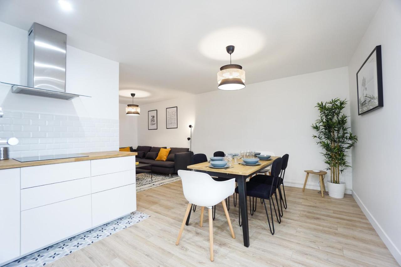 Spacious Apartment Near The Champs De Mars París Exterior foto