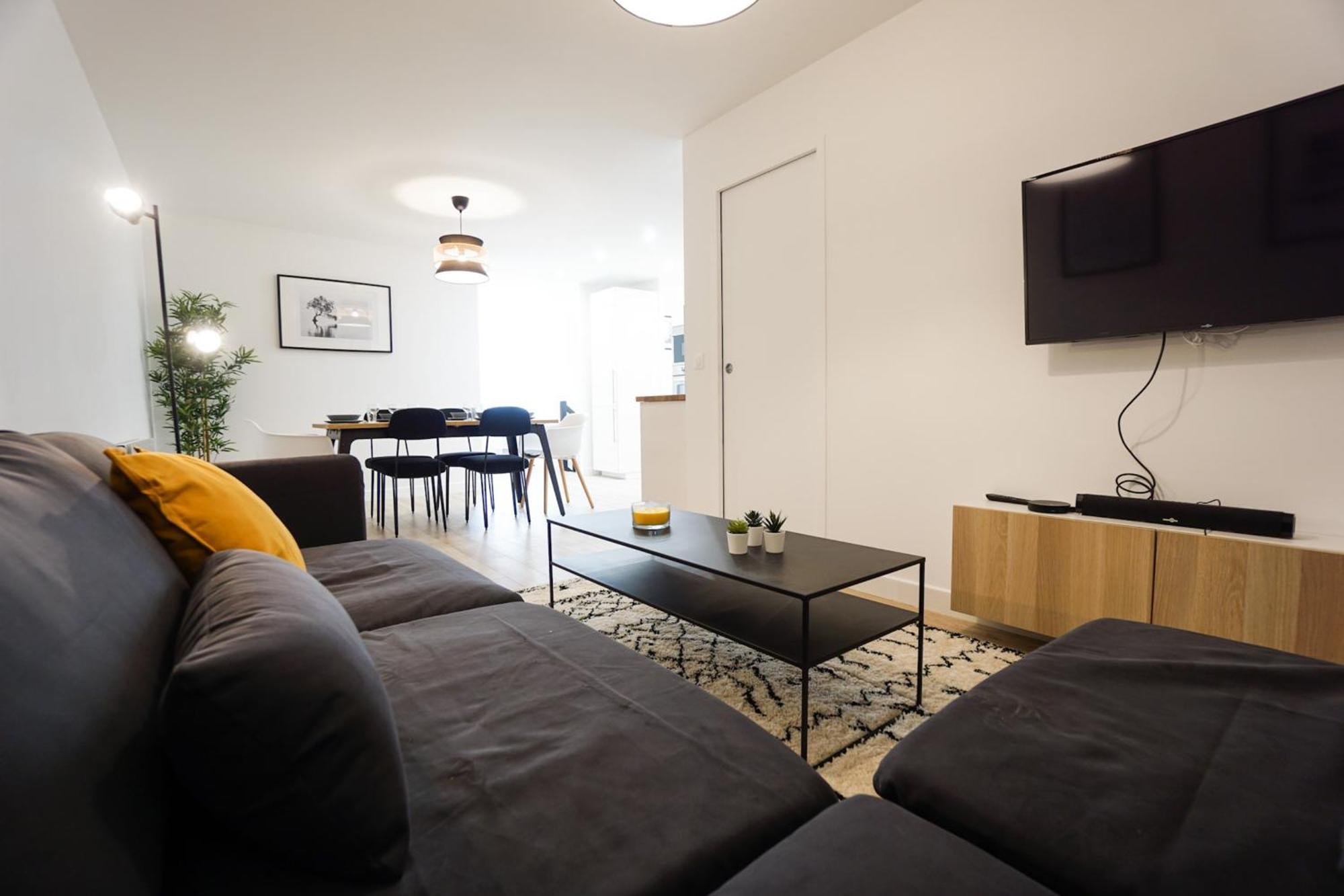 Spacious Apartment Near The Champs De Mars París Exterior foto
